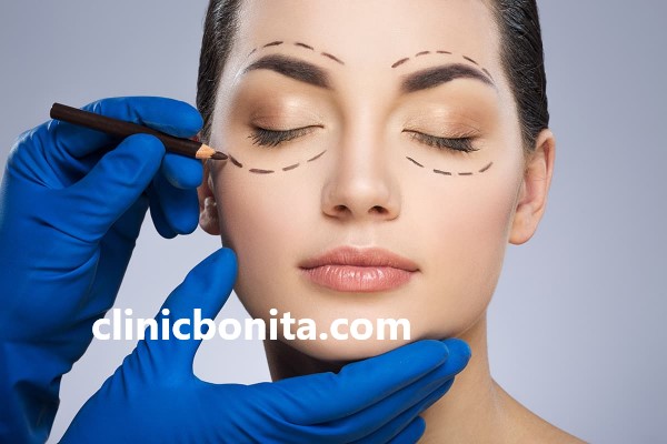 بهترین پزشک جراحی بلفاروپلاستی در اصفهان | کلینیک بنیتای اصفهان