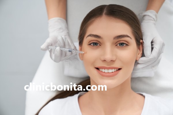 ویژگی های خوب تزریق ژل صورت | کلینیک بنیتای اصفهان