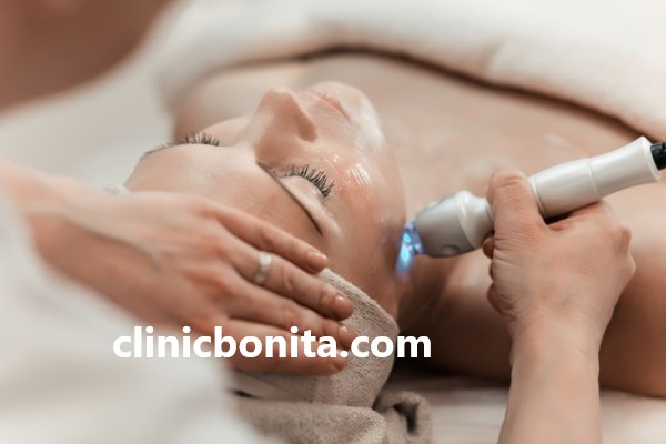 رفع چین و چروک با هایفو پوست در اصفهان | کلینیک بنیتا اصفهان