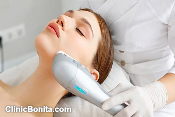 بهترین سن برای هایفوتراپی | کلینیک بنیتای اصفهان