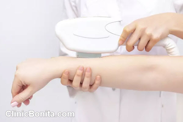 مراقبت های بعد لیزر موهای زائد | کلینیک بنیتای اصفهان