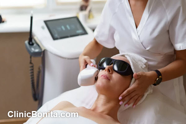 ویژگی های بهترین دکتر هایفوتراپی در اصفهان | کلینیک بنیتا