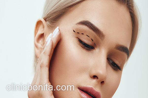 بهترین پزشک برای جراحی زیبایی چشم | کلینیک بنیتای اصفهان