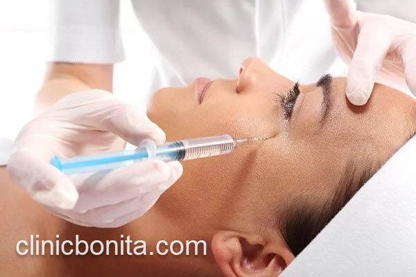 جوانسازی صورت با تزریق بوتاکس | فرح کلینیک